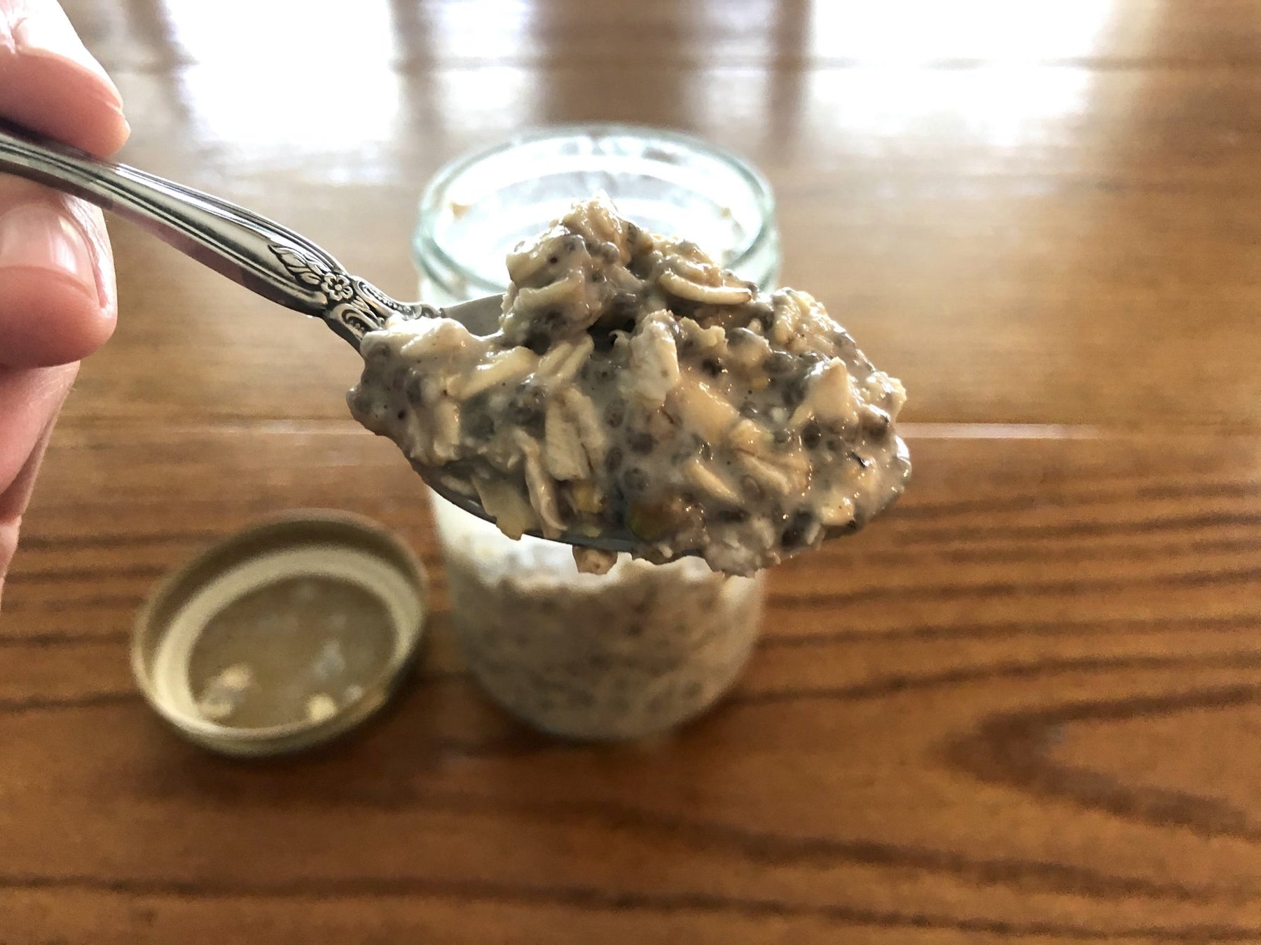 Howell's Mercantile Overnight BEAR Jam Oats | Howell's Mercantile