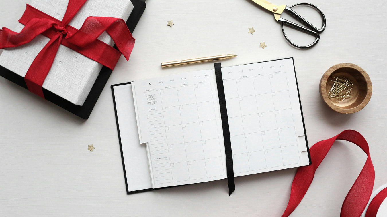 Christmas Games, Puzzles, Stationary, & 2027 Calendars