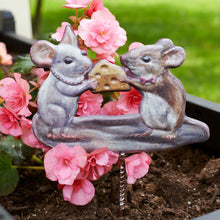 Mouse Love Garden Pick