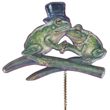 Frog Love Garden Pick