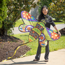 Ever Fliers Fun Floral Bee Kite with Tail and Reel