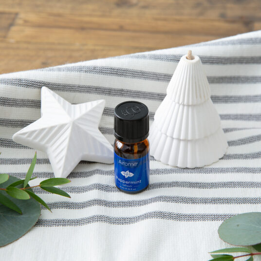 Tinsel & Twinkle Ornament Essential Oil Diffuser Gift Set
