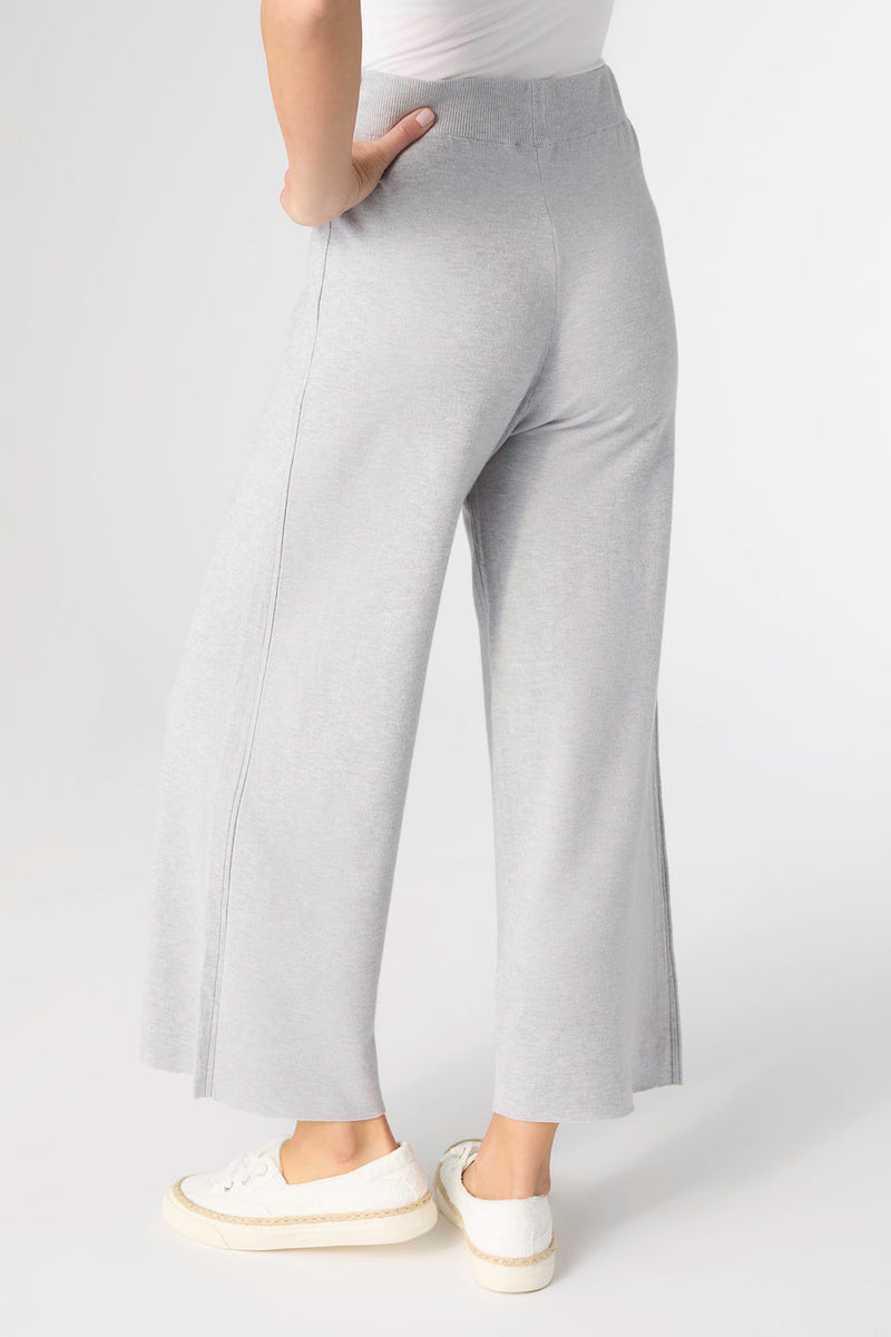 Lightweight Heavenly-Luxe Crop Bottom - Light Heather Grey