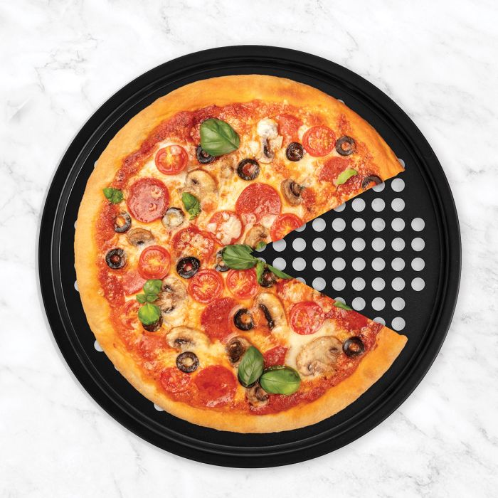 Fantes Cousin Marianna's Perforated Crispy Pizza Pan, 12in
