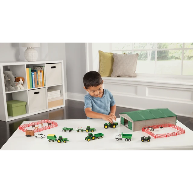John Deere 70 Piece Farm Value Set