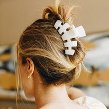 Classic Hair Clip | Coconut White