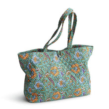 Vera Bradley Hathaway Tote | Gemstone Paisley