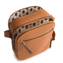 Sullivan Crossbody Roasted Pecan in Leather