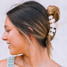 Classic Hair Clip | Almond Beige