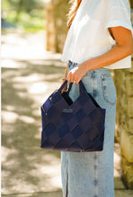 The Dallas Classic Tote in Navy