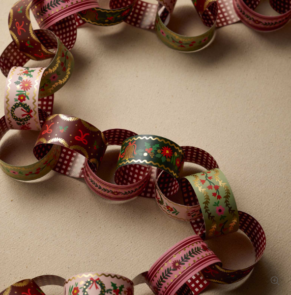 Holly Jolly Paper Chain Kit