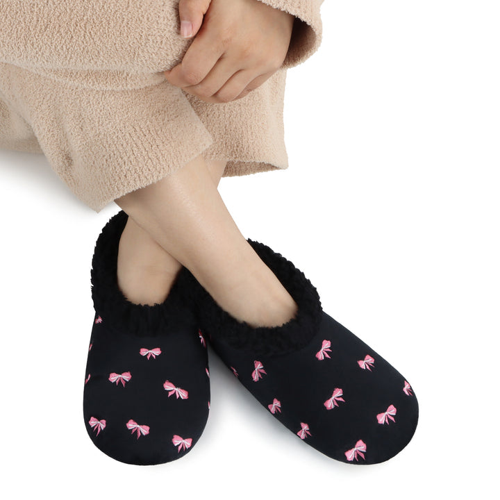 Snoozies | Bow-utiful Embroidered Bows