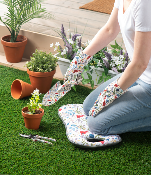 Cardinal Botanical Kneeling Pad