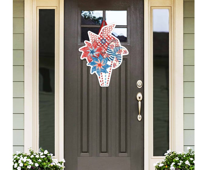 Patriotic Pinwheels Door Décor